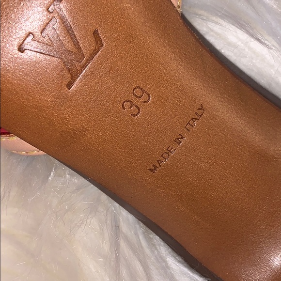 Louis Vuitton Heels - Picture 9 of 9
